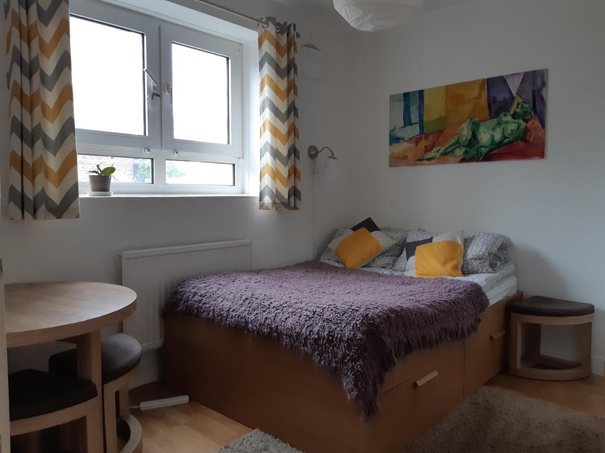 Cosy Room In Camden Town Zone 2 London Kültér fotó